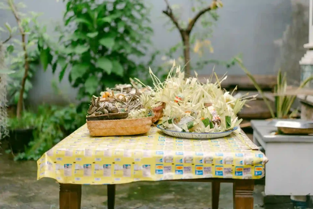 learning about what is canang sari offering in bali