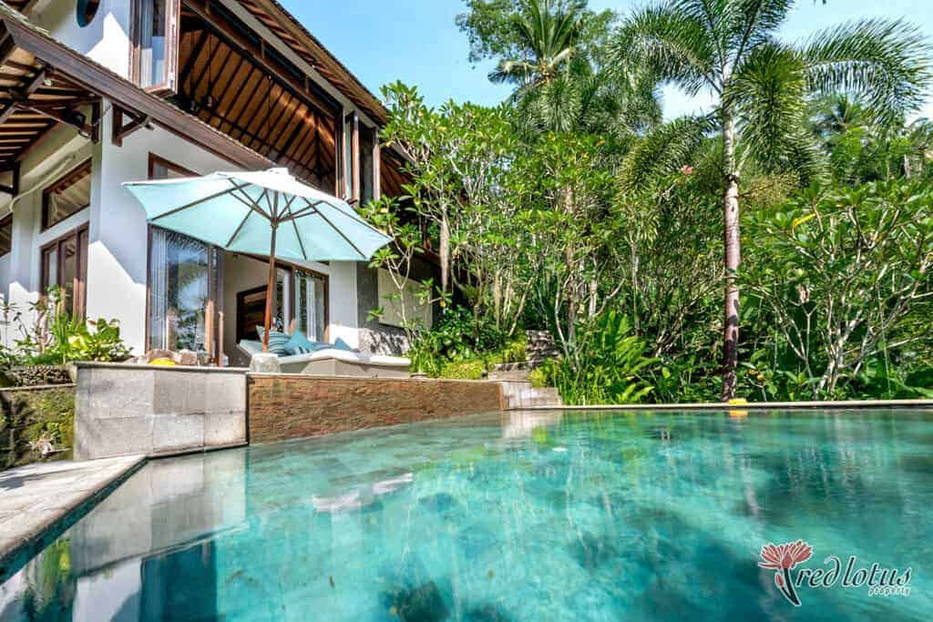 Private villa in Bali for honeymoon