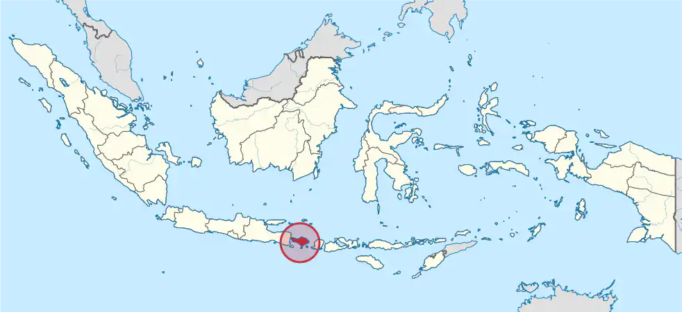 map of indonesia with highlights on bali island