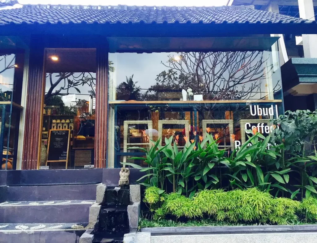 best coffee shop in bali: ubud coffee roastery