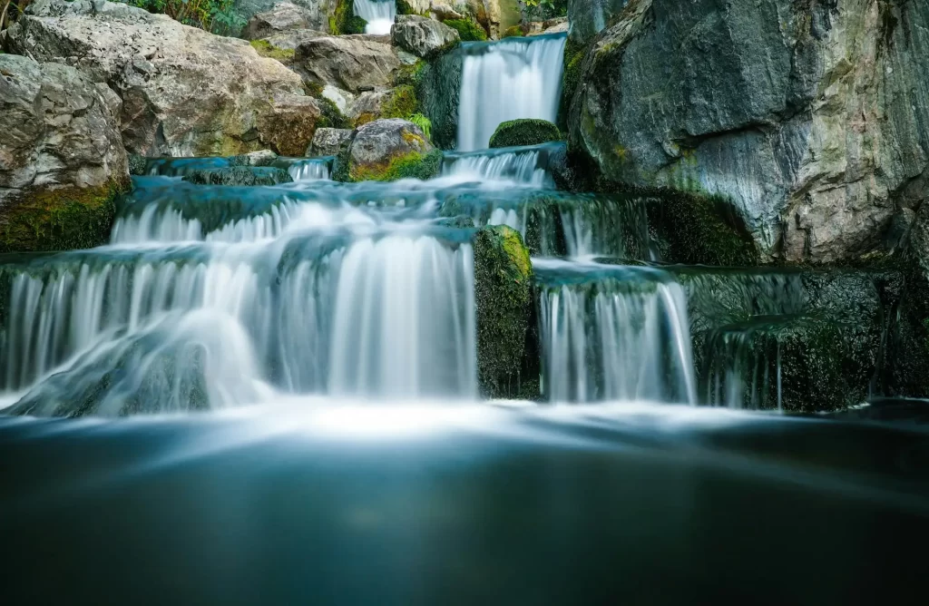 kanto lampo waterfall