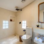 relax with luxury bathroom in ubud